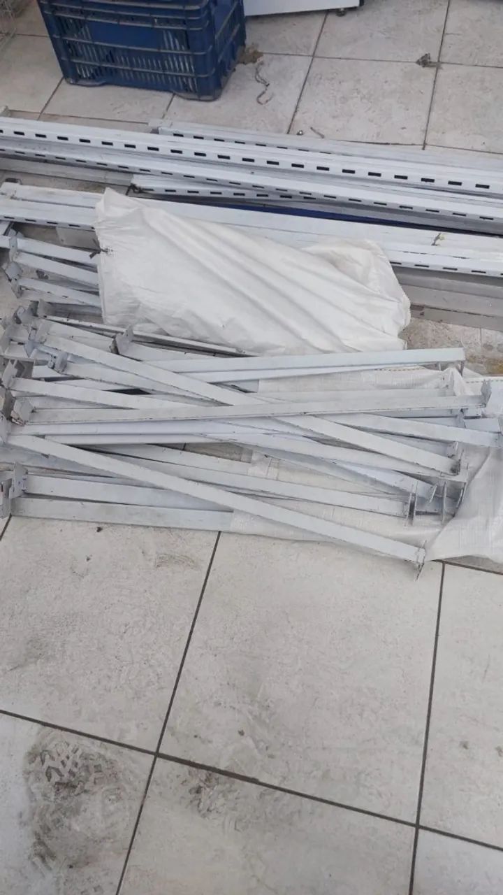 Gondolas, Prateleiras, Cestos, Ganchos, Cremalheiras - Foto 5