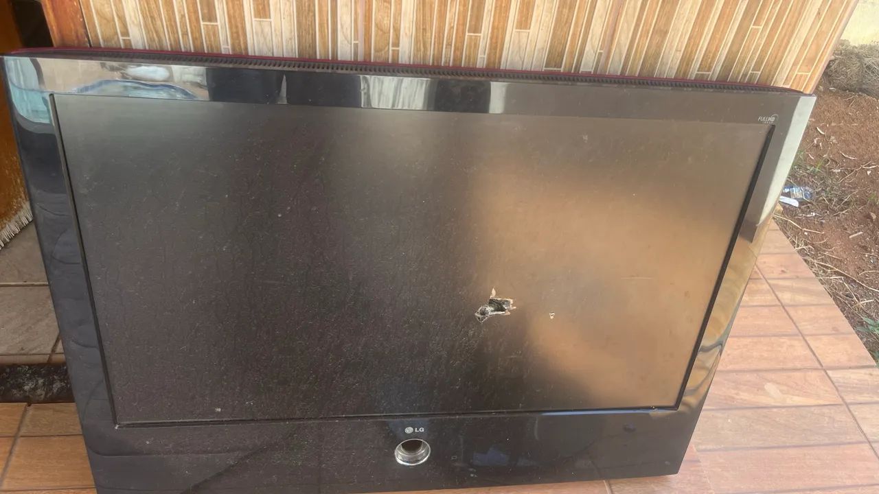 Televisão para retirar peças  - Foto 2
