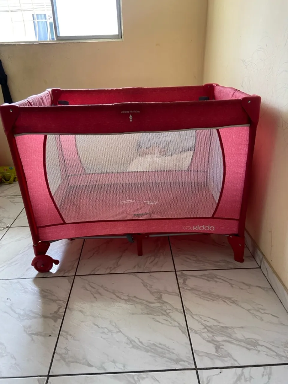 Berço chiqueirinho/cercadinho