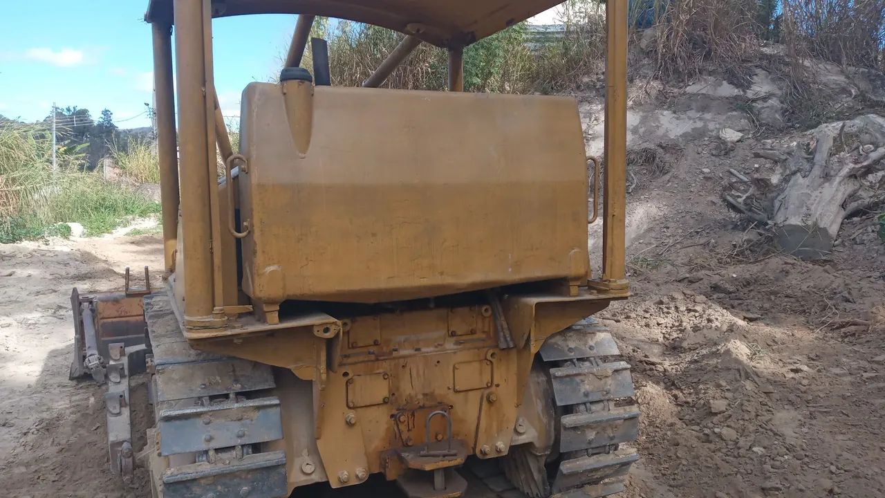 Trator Caterpillar D4E SR ano 1989 - Foto 4