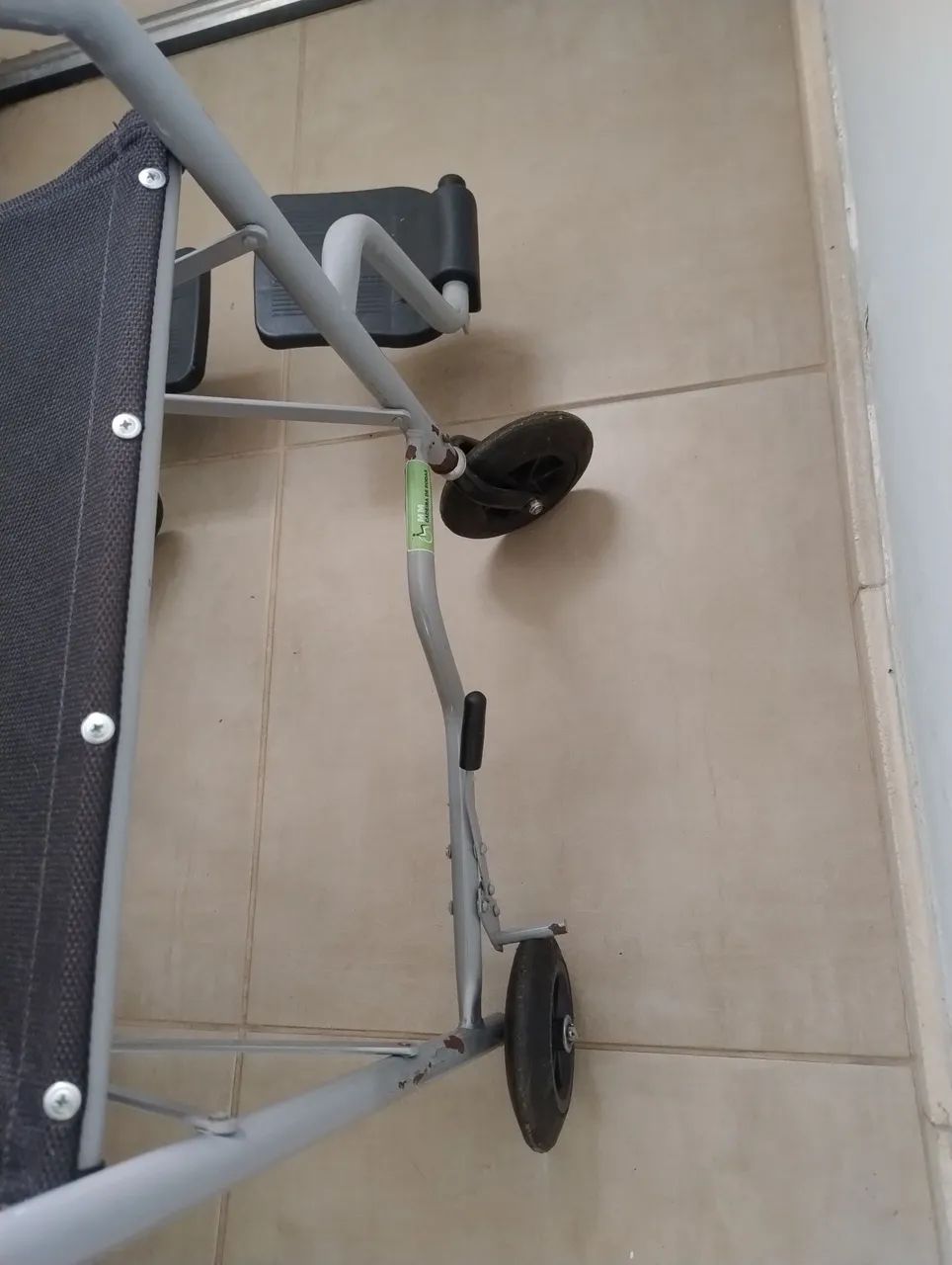 Cadeira de Rodas  - Foto 4