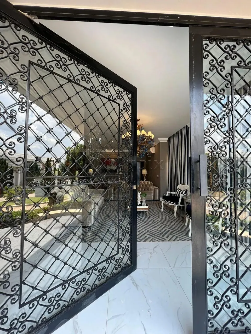 Casa em condomínio à venda por R$4.400.000,00 no cond. Altos da Represa em Americana/SP