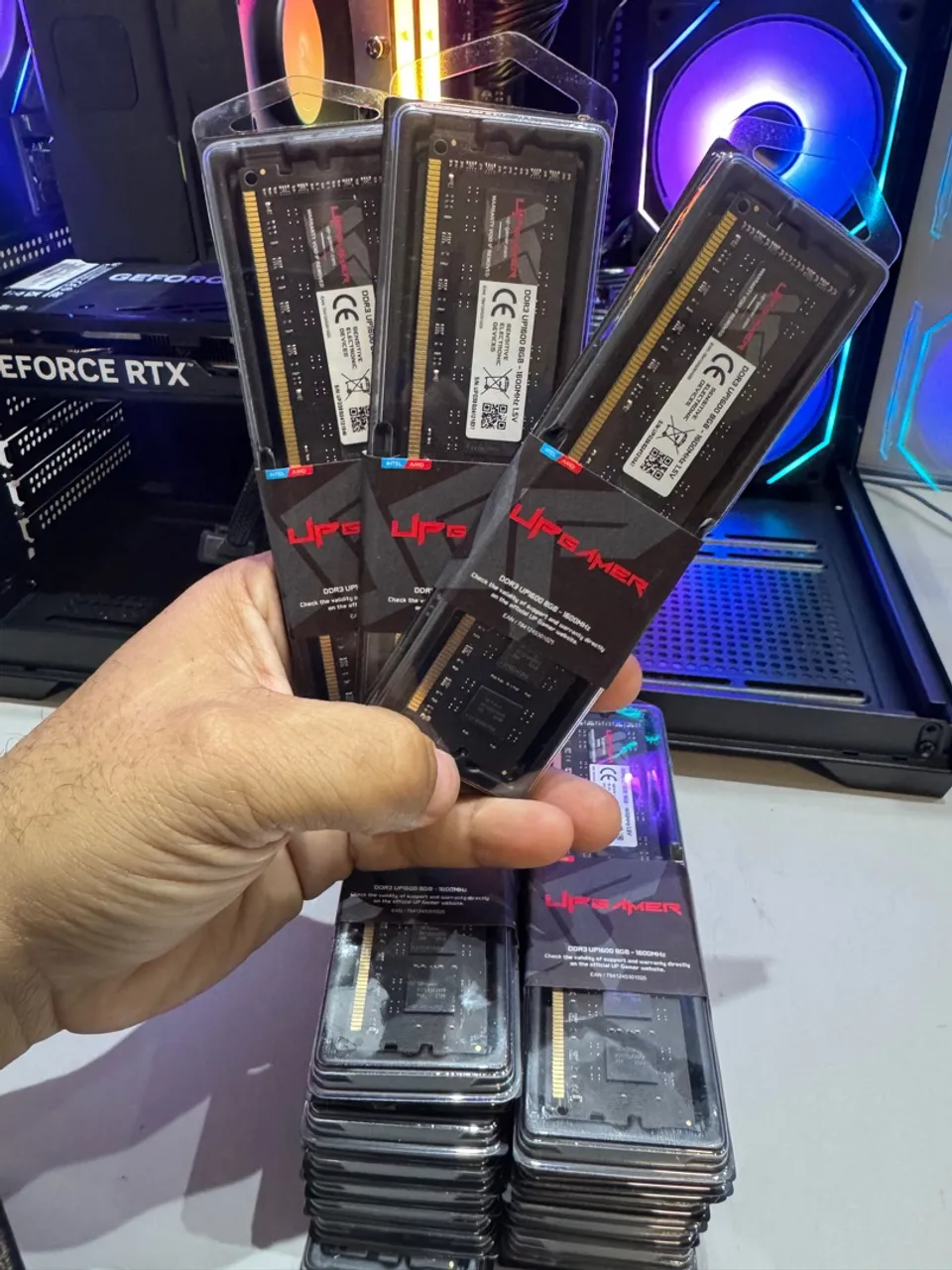 Memória Upgamer 8GB DDR3 1600MHz