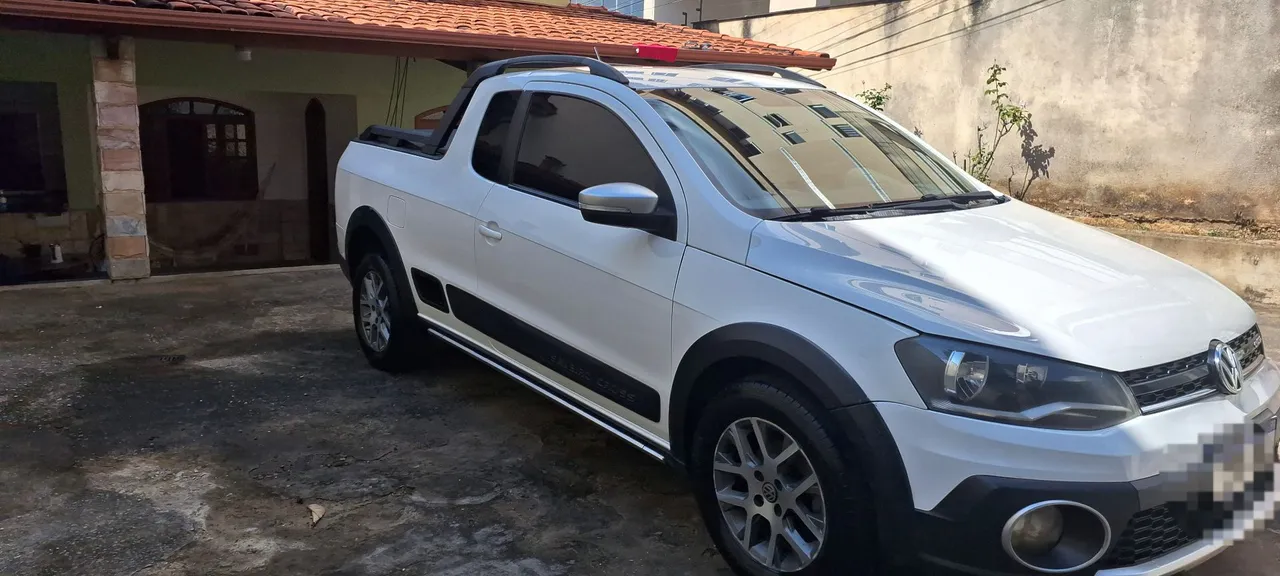 Saveiro Cross G6