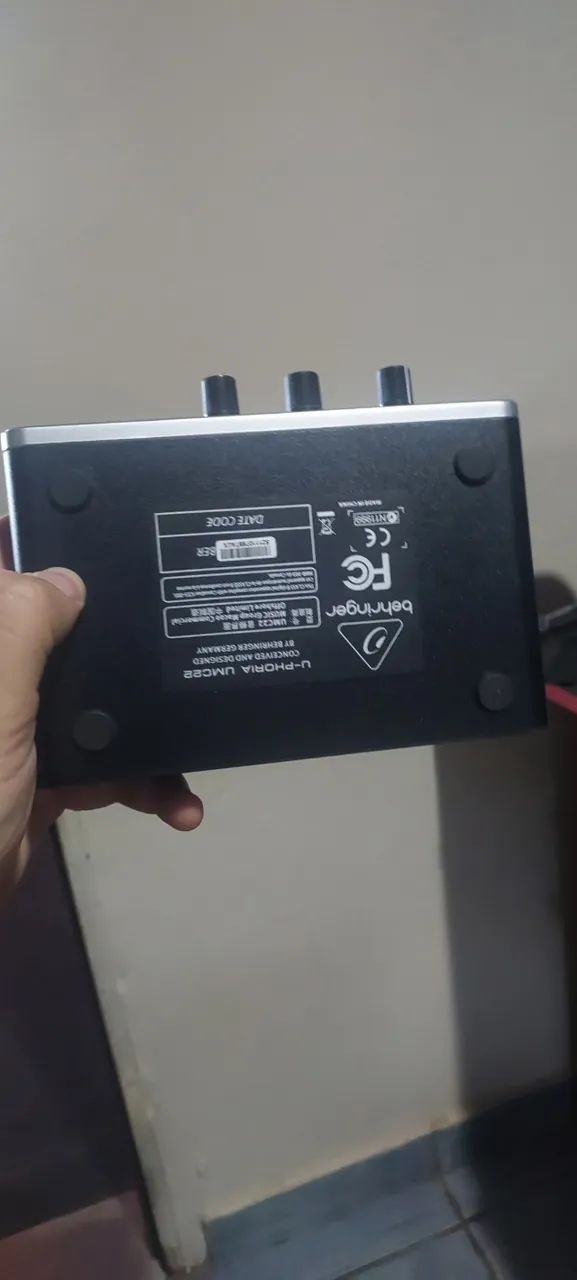 Behringer UMC22 Audio Interface64407621820801121