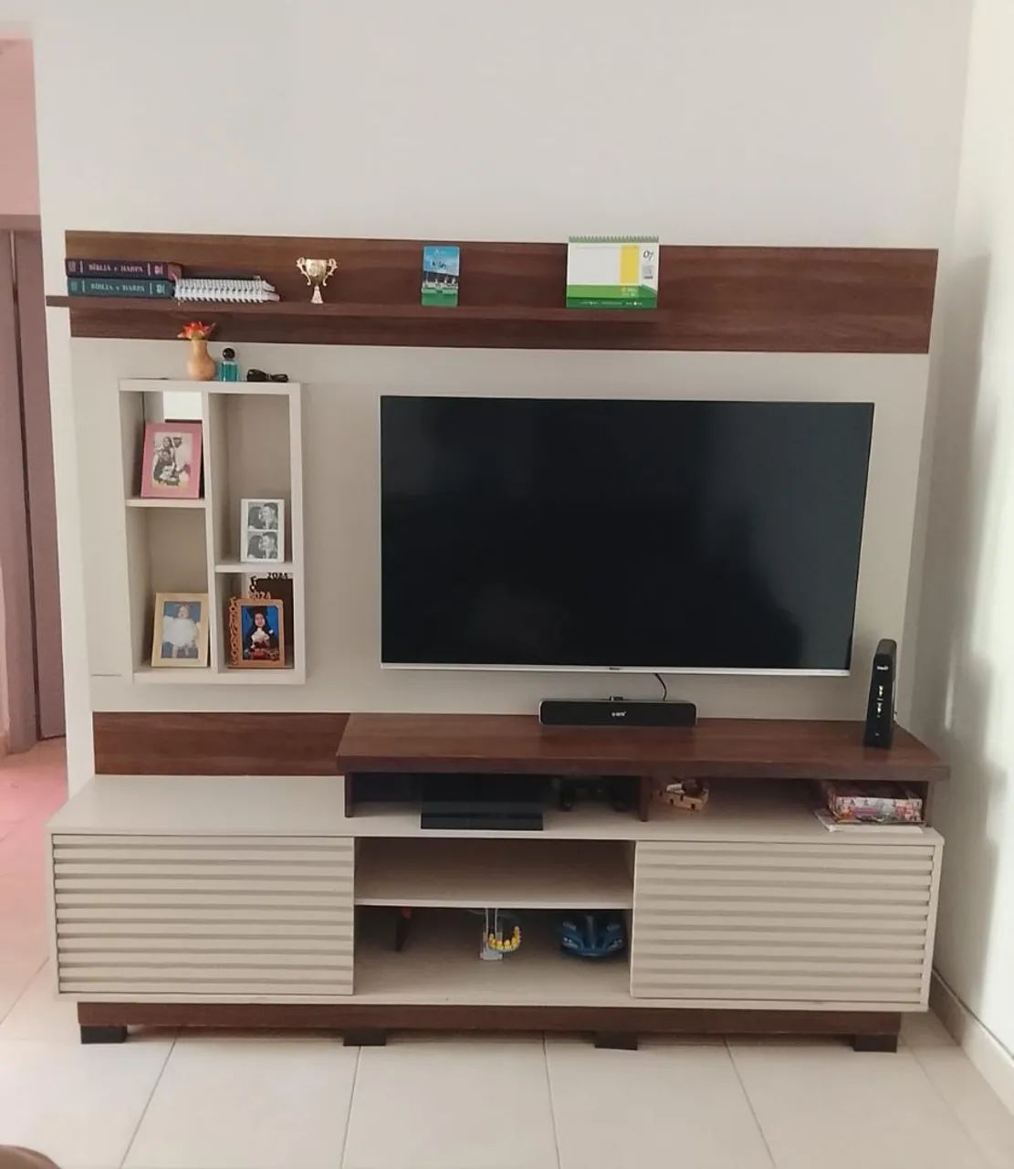Estante para sala