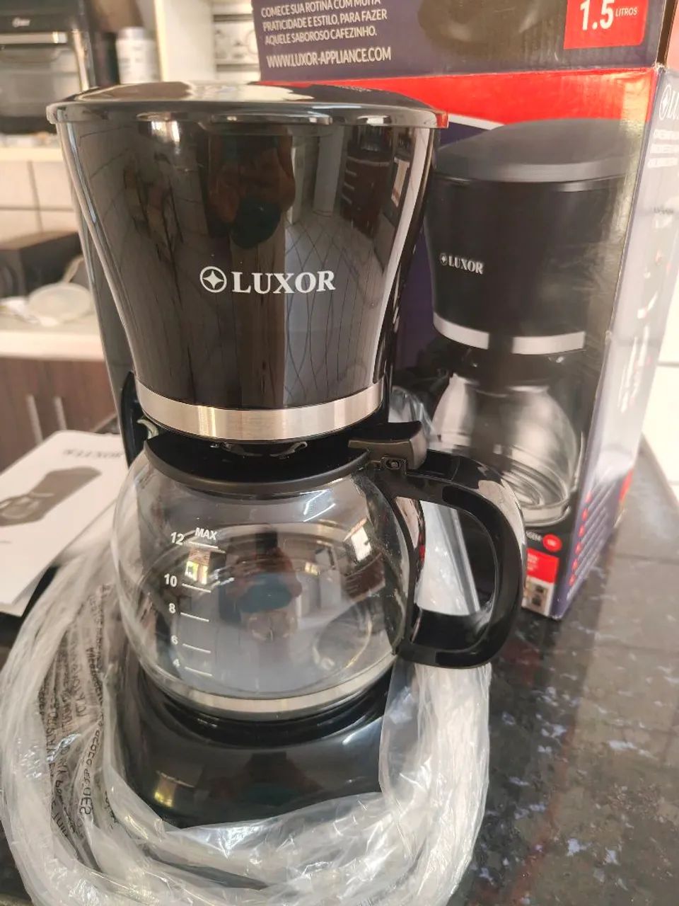 Vendo ou troco cafeteira elétricada nova - Foto 4
