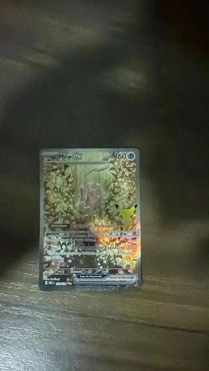 Mew Pokémon 30 anos