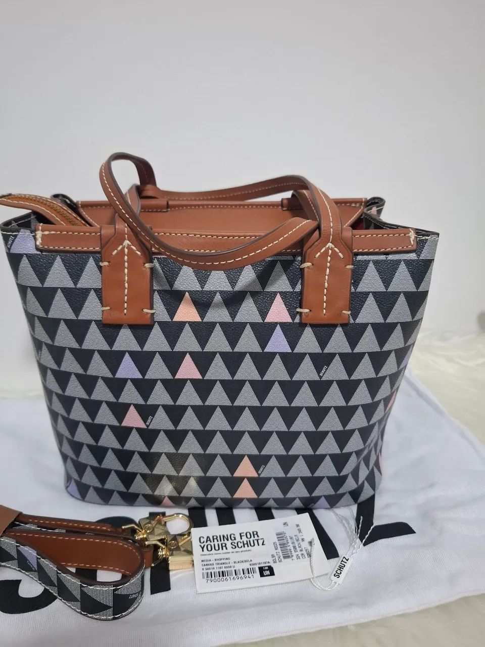 Bolsa schutz triangle original  - Foto 2