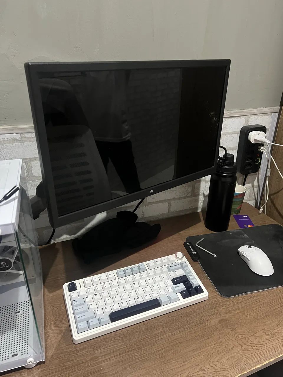 Monitor 21.75 hz - Foto 3