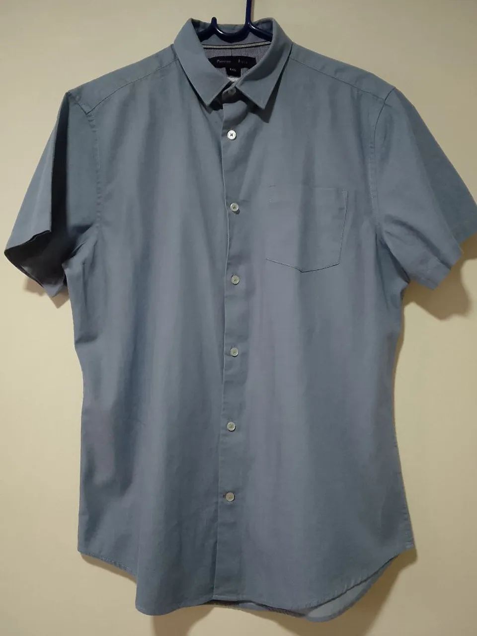 3 camisas de tecido e botão. - Foto 3
