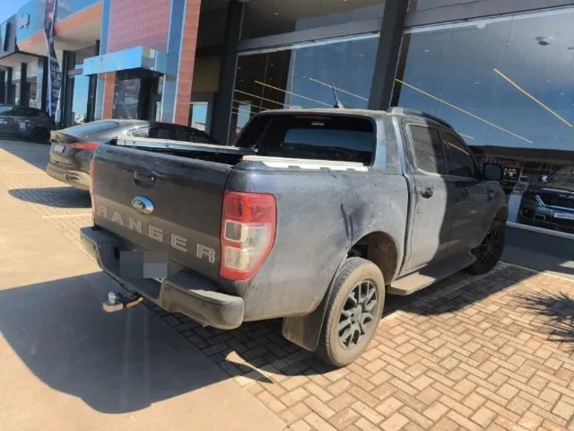 Ford Ranger Black 2.2 4X2 CD Diesel AUT 2023 - Foto 4