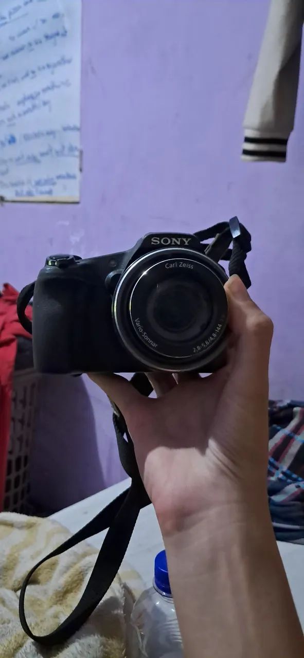 câmera Sony HX100V quebrada