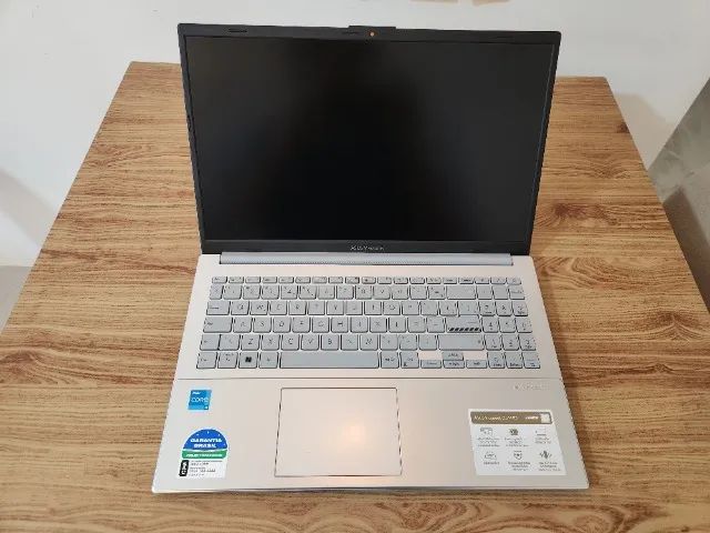 Notebook Asus Vivobook 15, Intel Core i3-N305 1,8 GHz