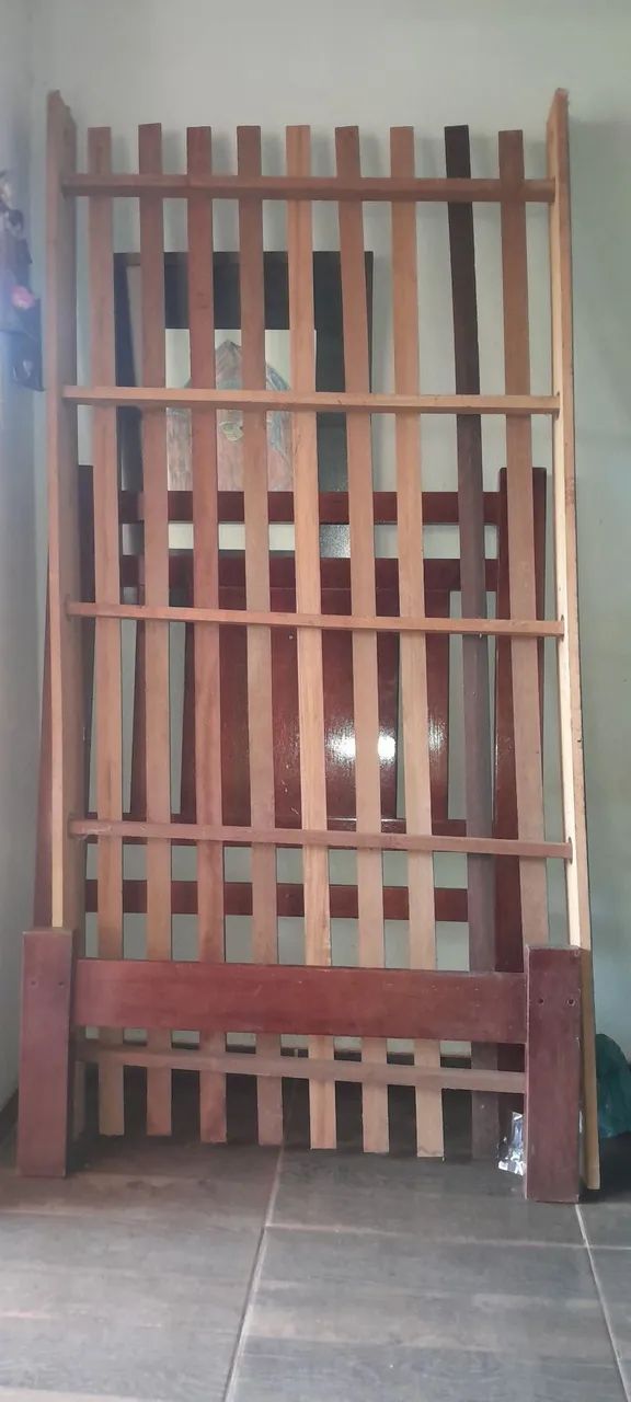 Cama de solteiro 