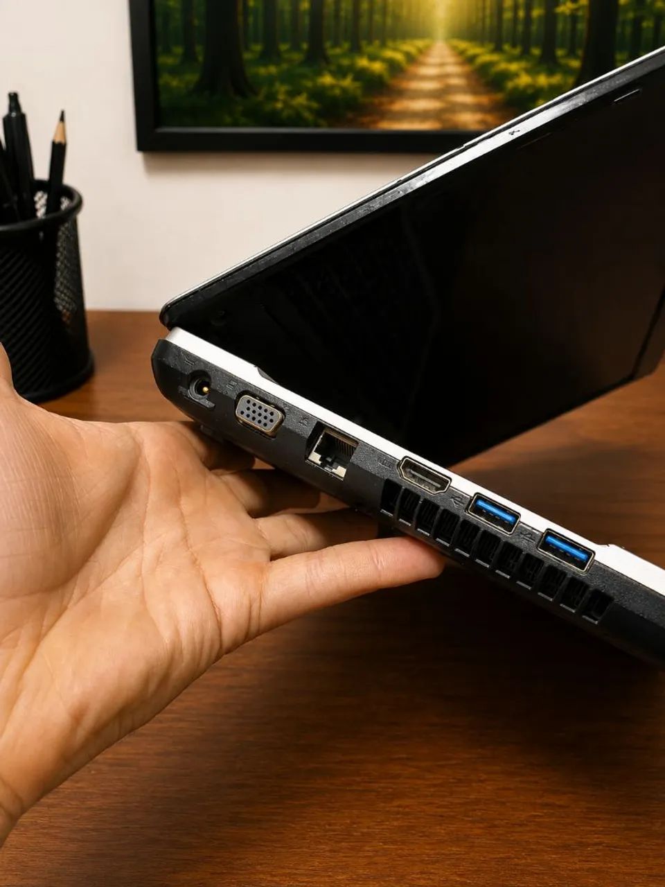 Notebook i3 / SSD / bateria ok / Win11 bem rápido  - Foto 3
