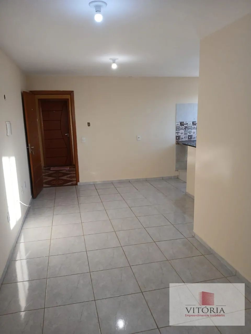 CL 107, Apartamento com 2qts, Santa Maria.