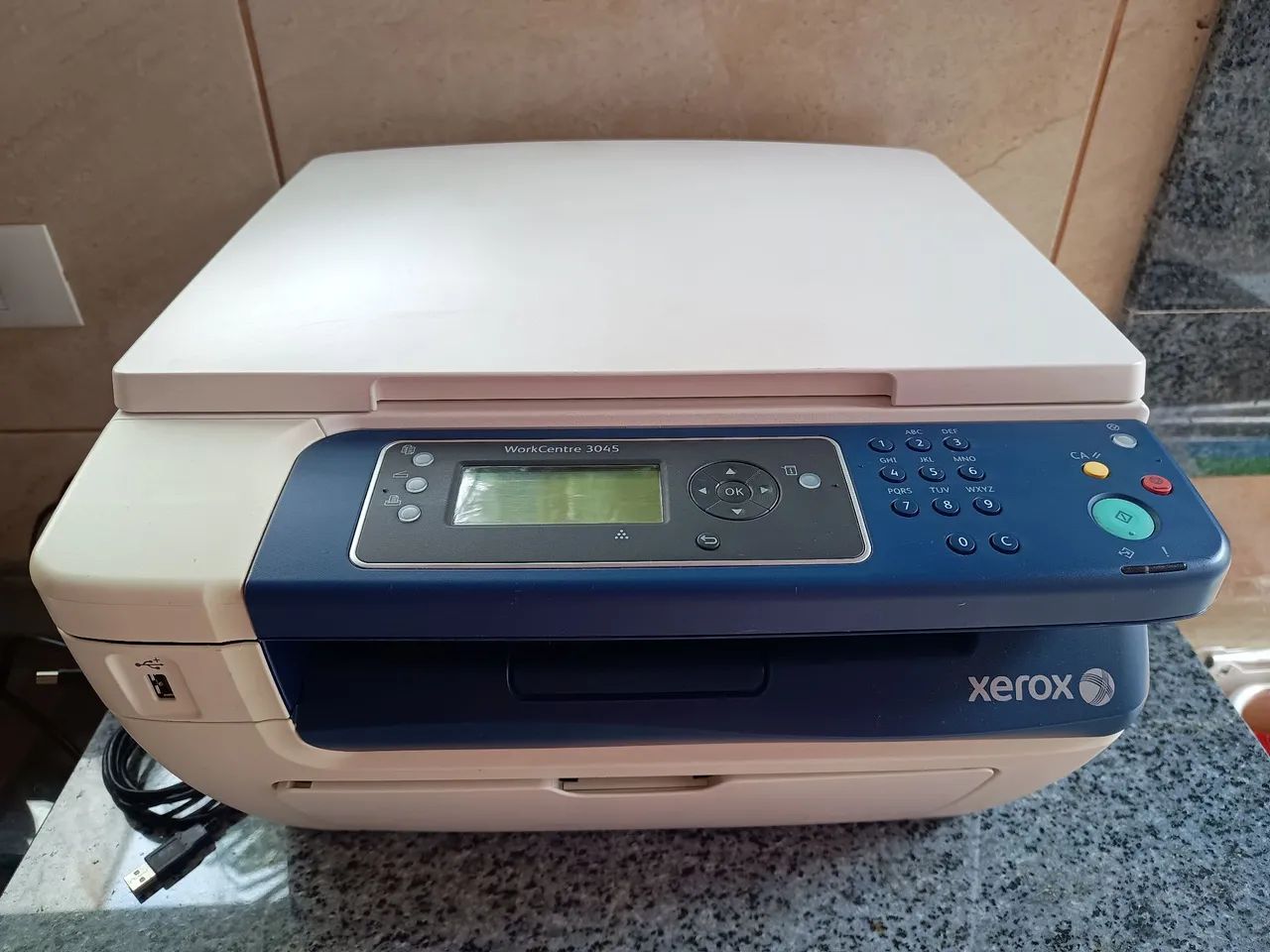 Vendo Impressora multifuncional Xerox workcentre 3045, monocrática, funcionando. LEIA.