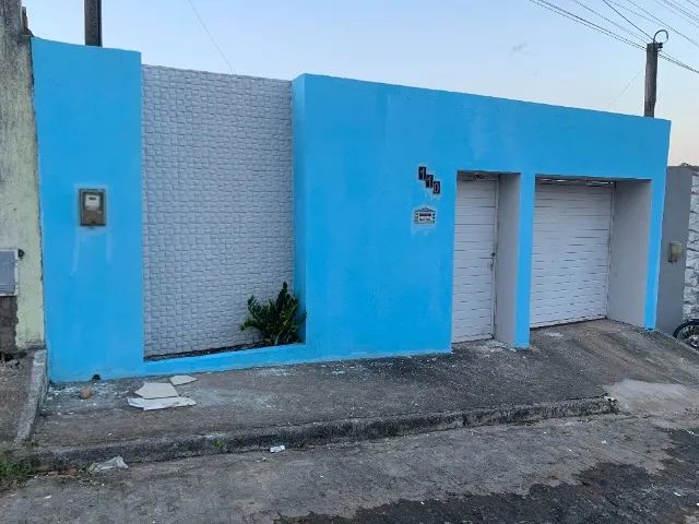 Casa com ótima localização 