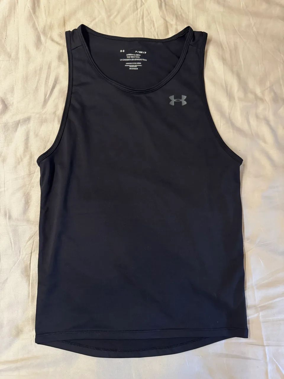 Camiseta Under Armour tamanho P - Foto 4