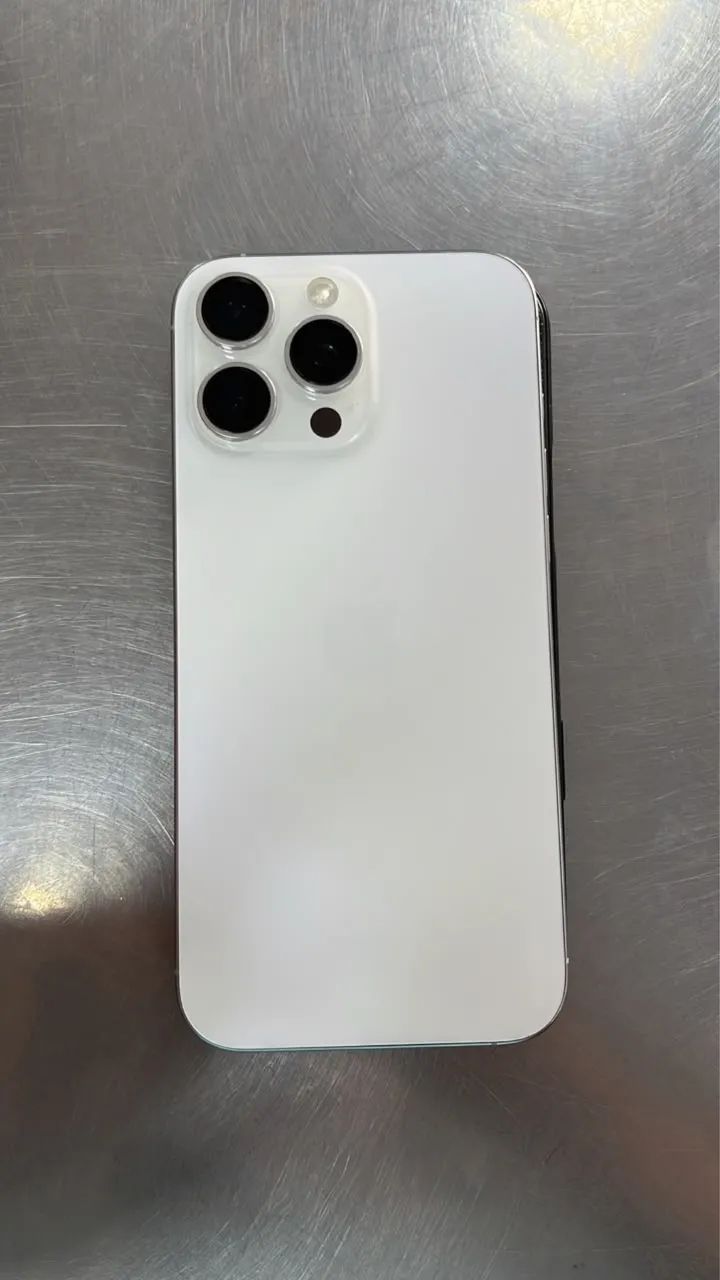 iPhone 15 pro - Foto 2