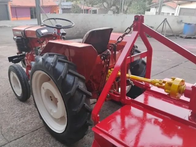 Trator  - Foto 2