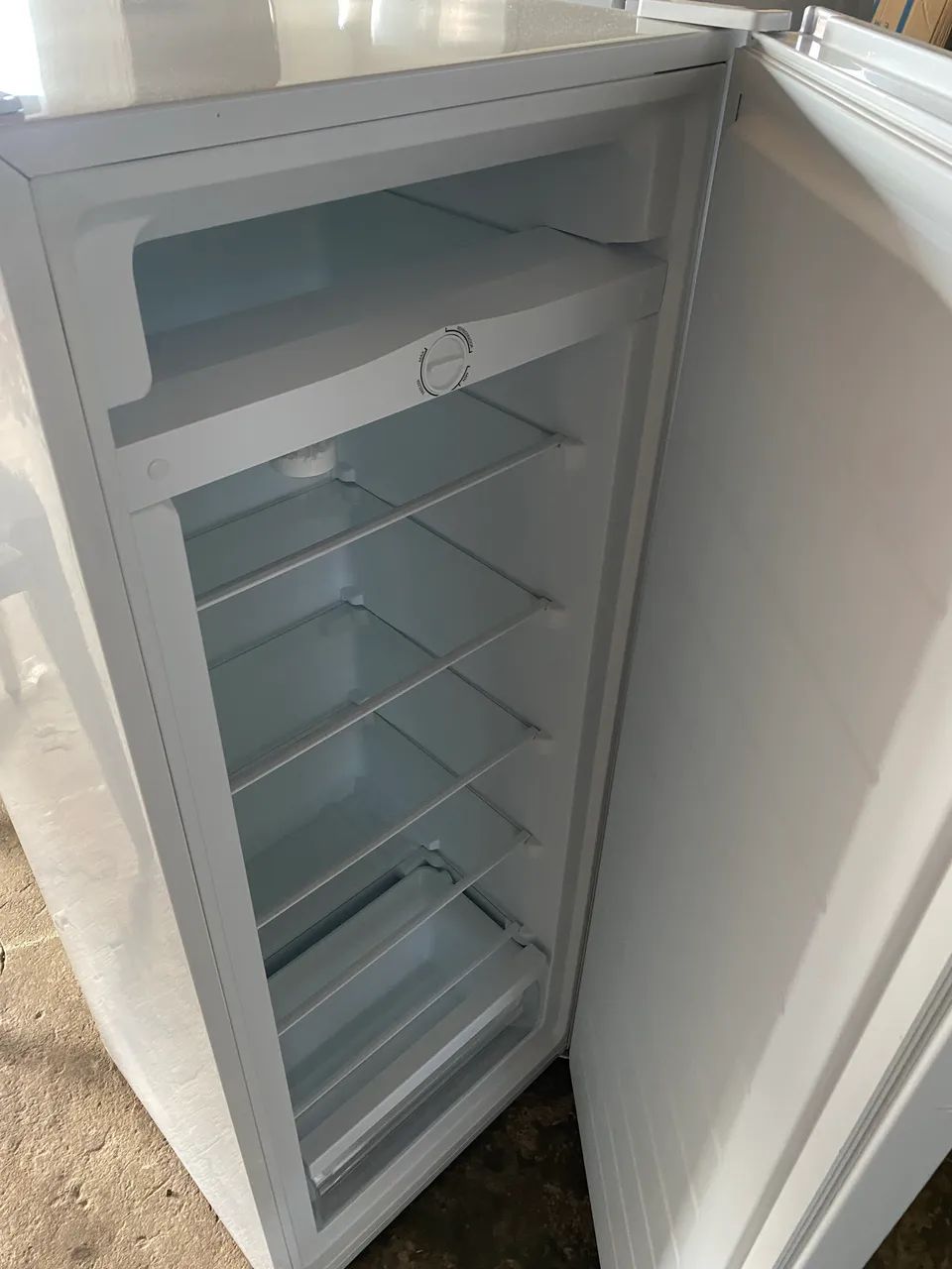 FREEZER VERTICAL PHILCO 201L 2 EM 1 BRANCO  - Foto 3