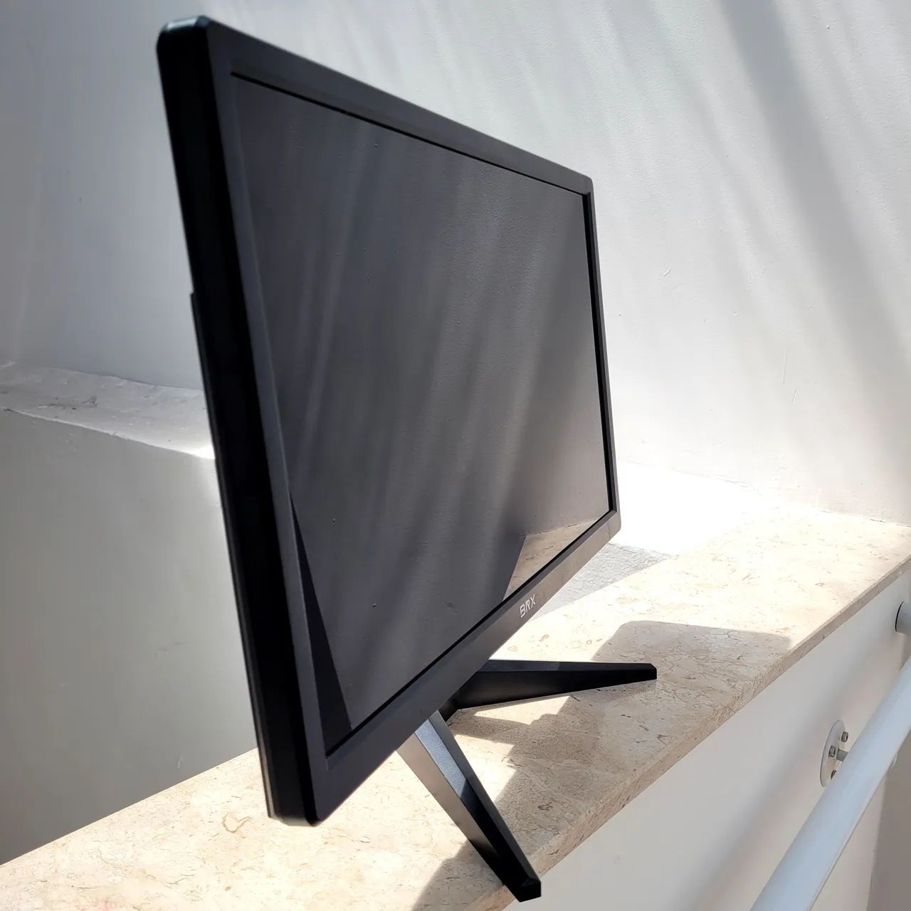 Lote de monitores 23' (led / marca: BRX) - Foto 2