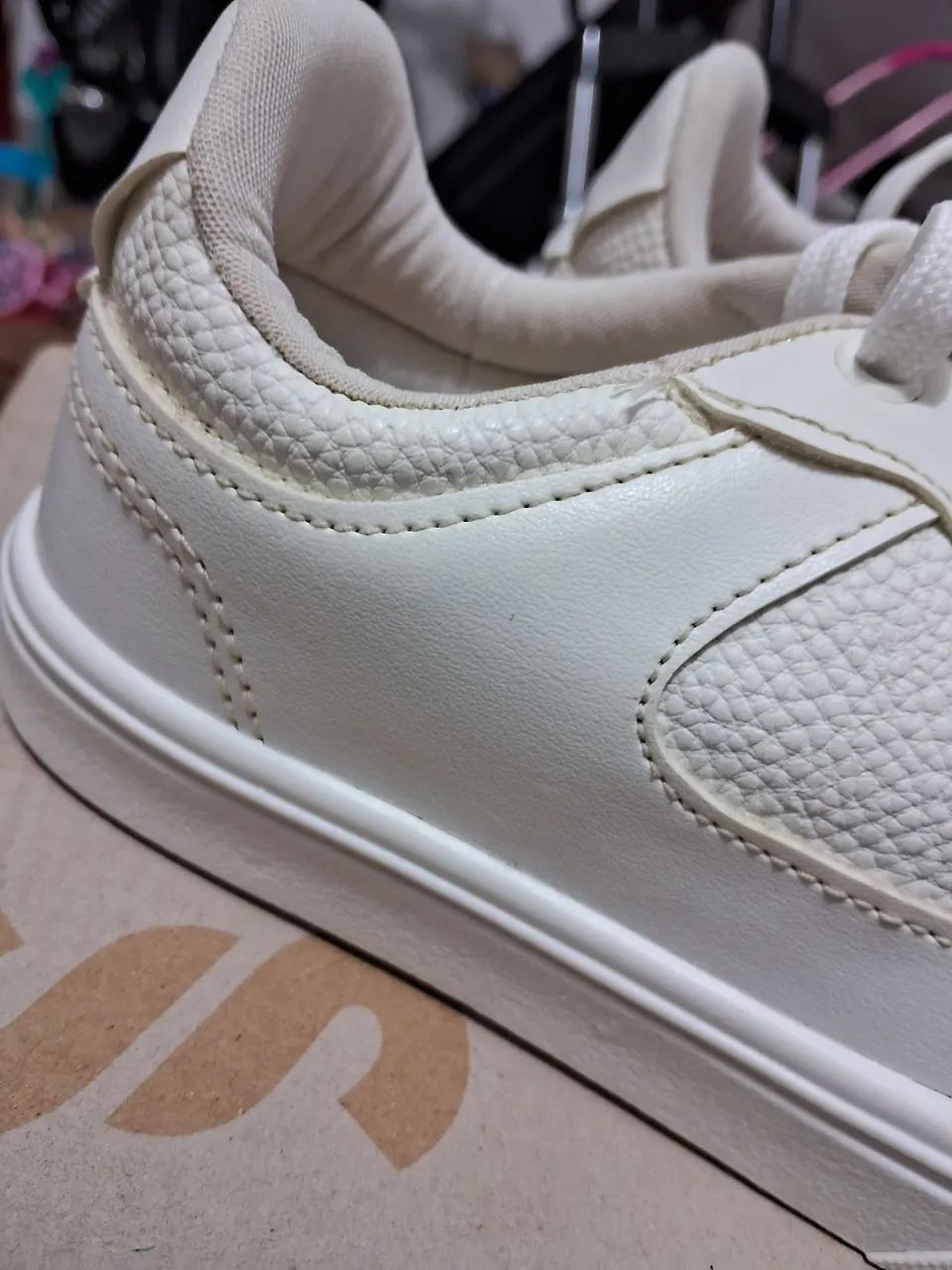 Tênis  casual branco da marca sonho dos pés  - Foto 3