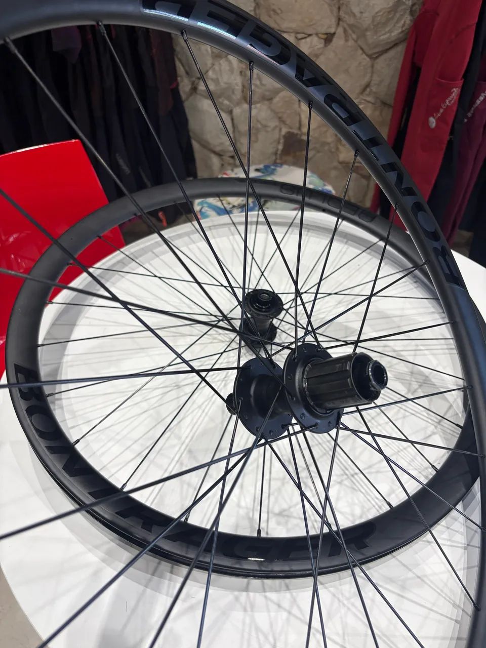 Aro Bontrager aeolus elite 35mm 24F - Foto 2
