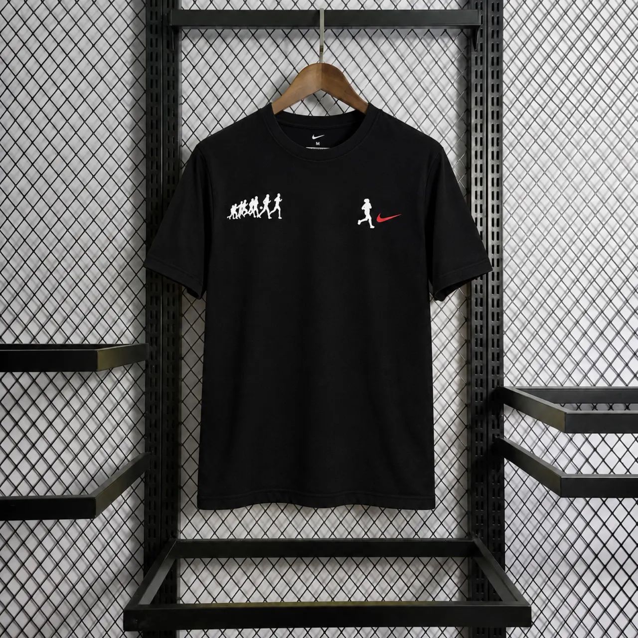 Duas Camisas Da Nike 