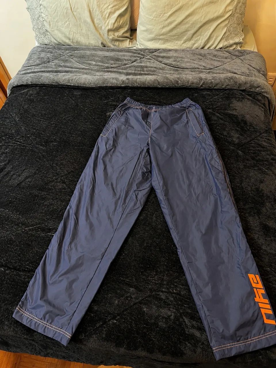 Calça Nike vintage GG