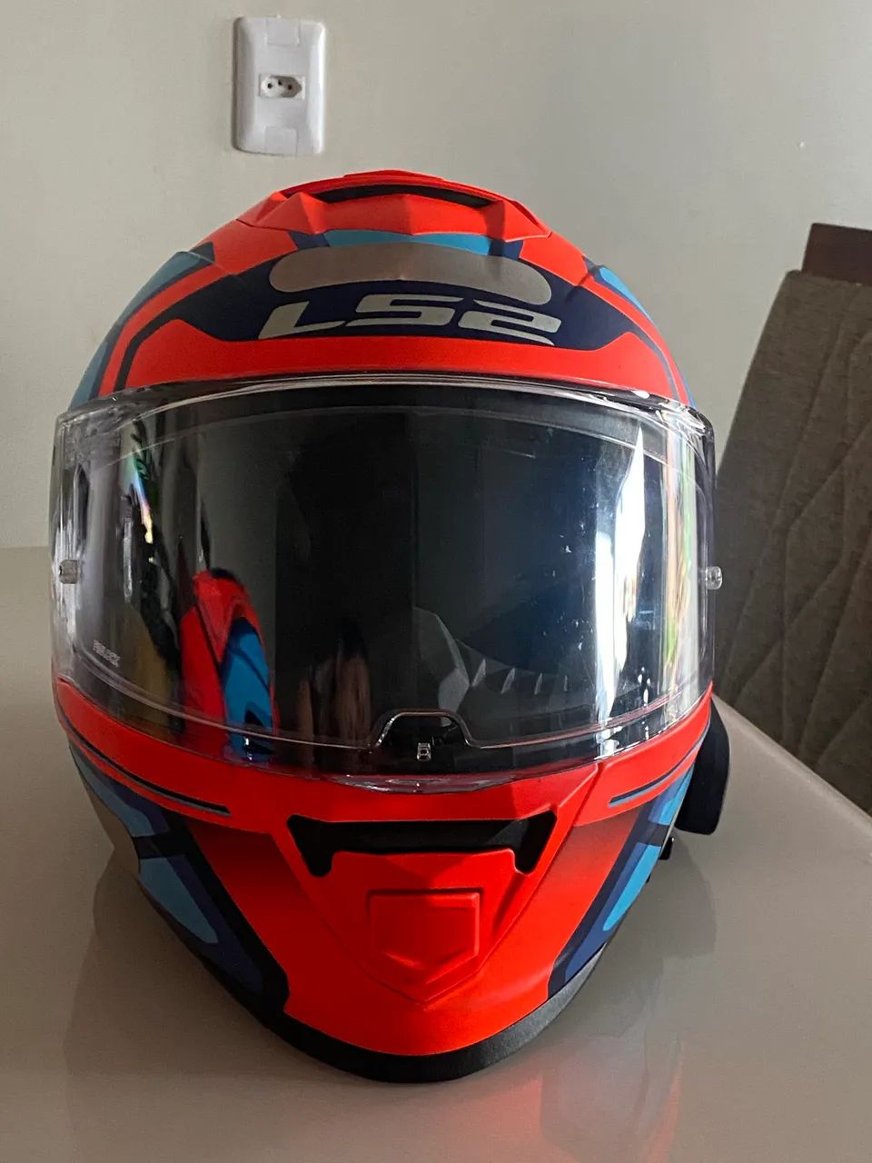 Capacete LS2 58 com comunicador 