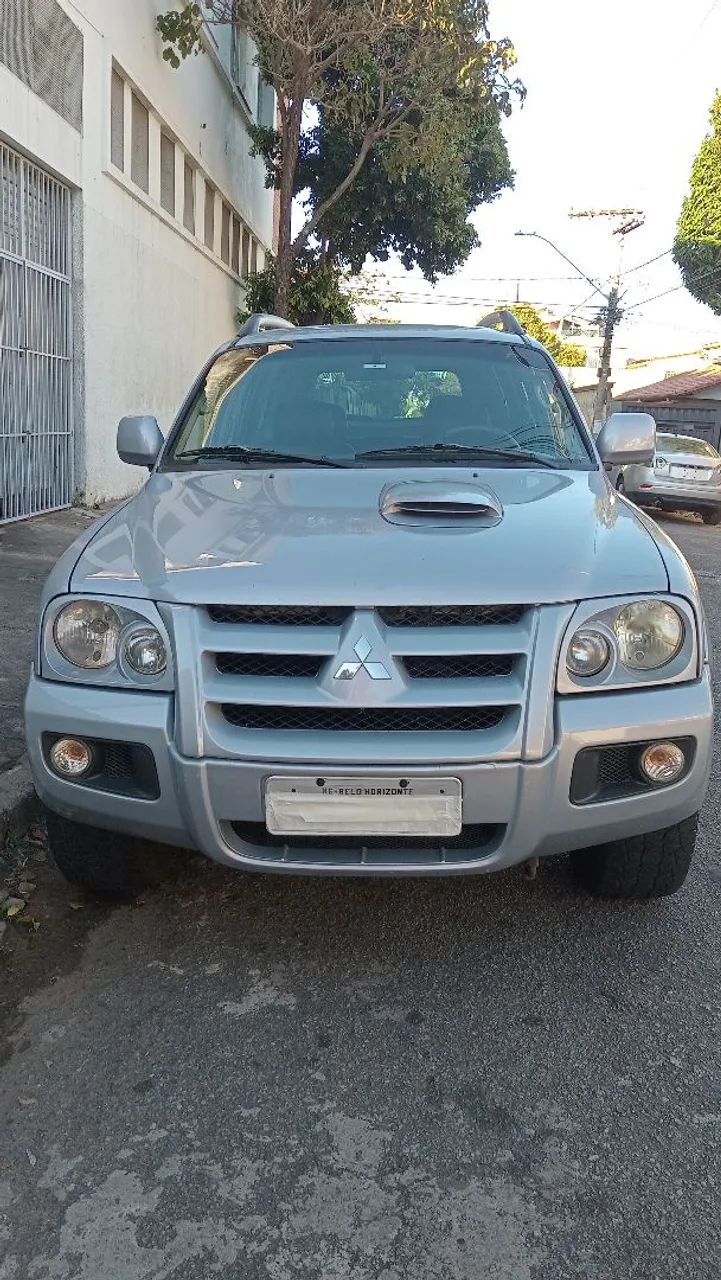 Mitsubishi Pajero 2010