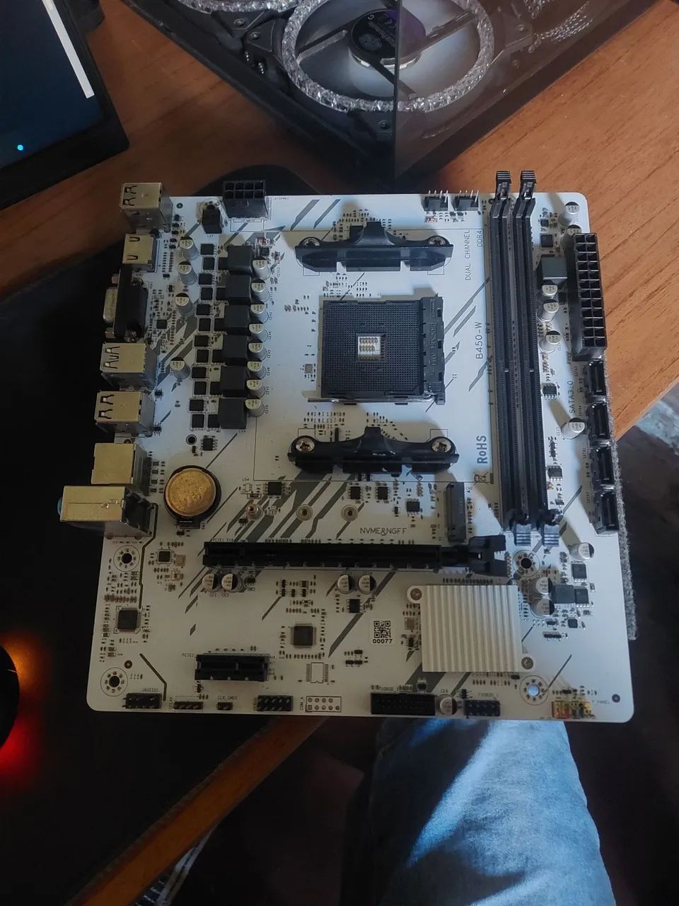 Placa mãe JGINYUE B450-M PRO