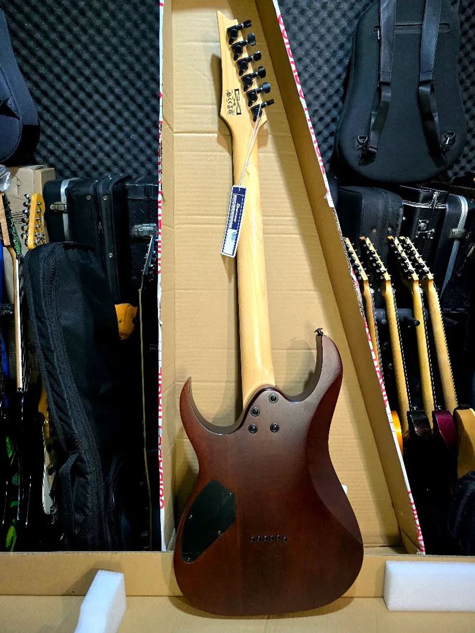 Guitarra Ibanez gio grg 121dx wnf walnut flat 2024 /ñ Gibson