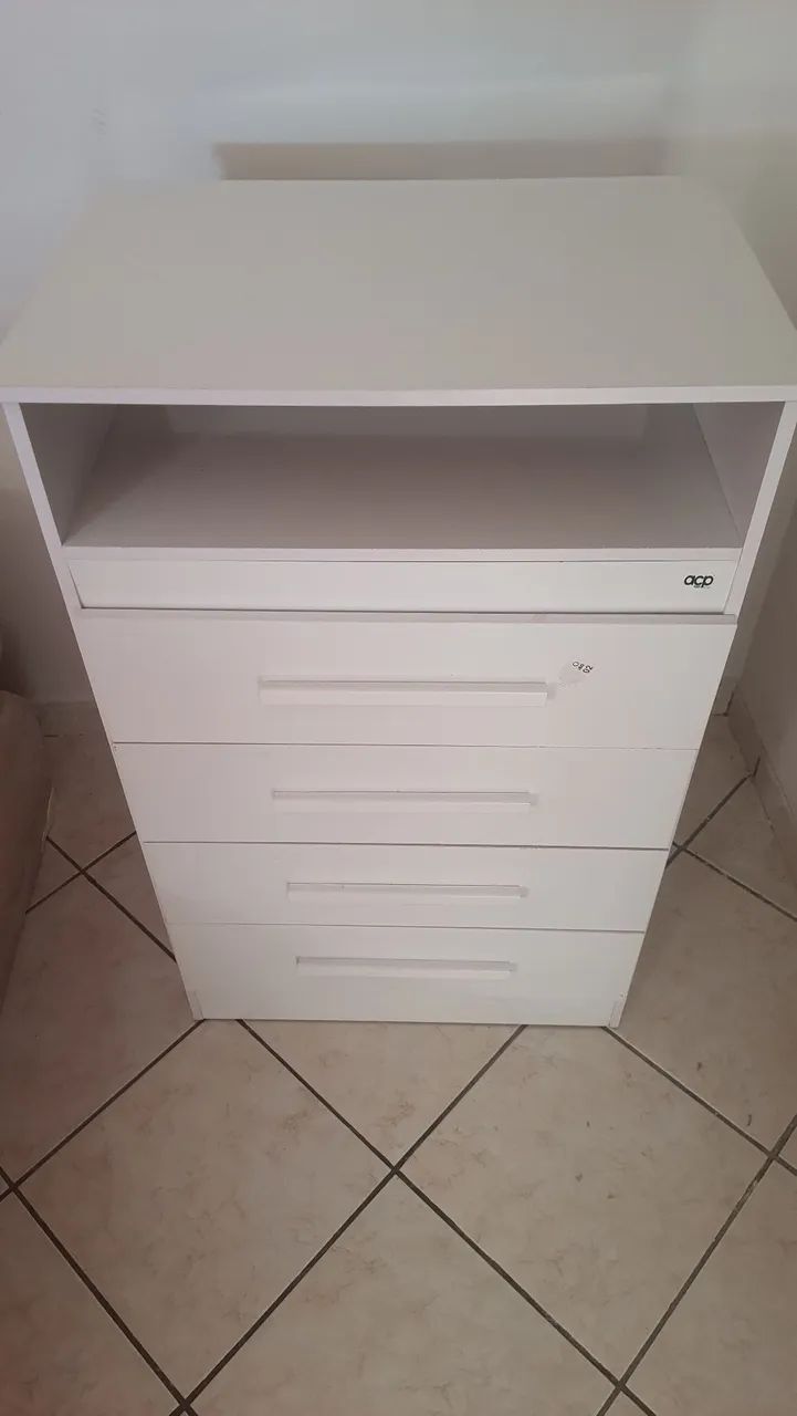 Cômoda infantil 4 gavetas 