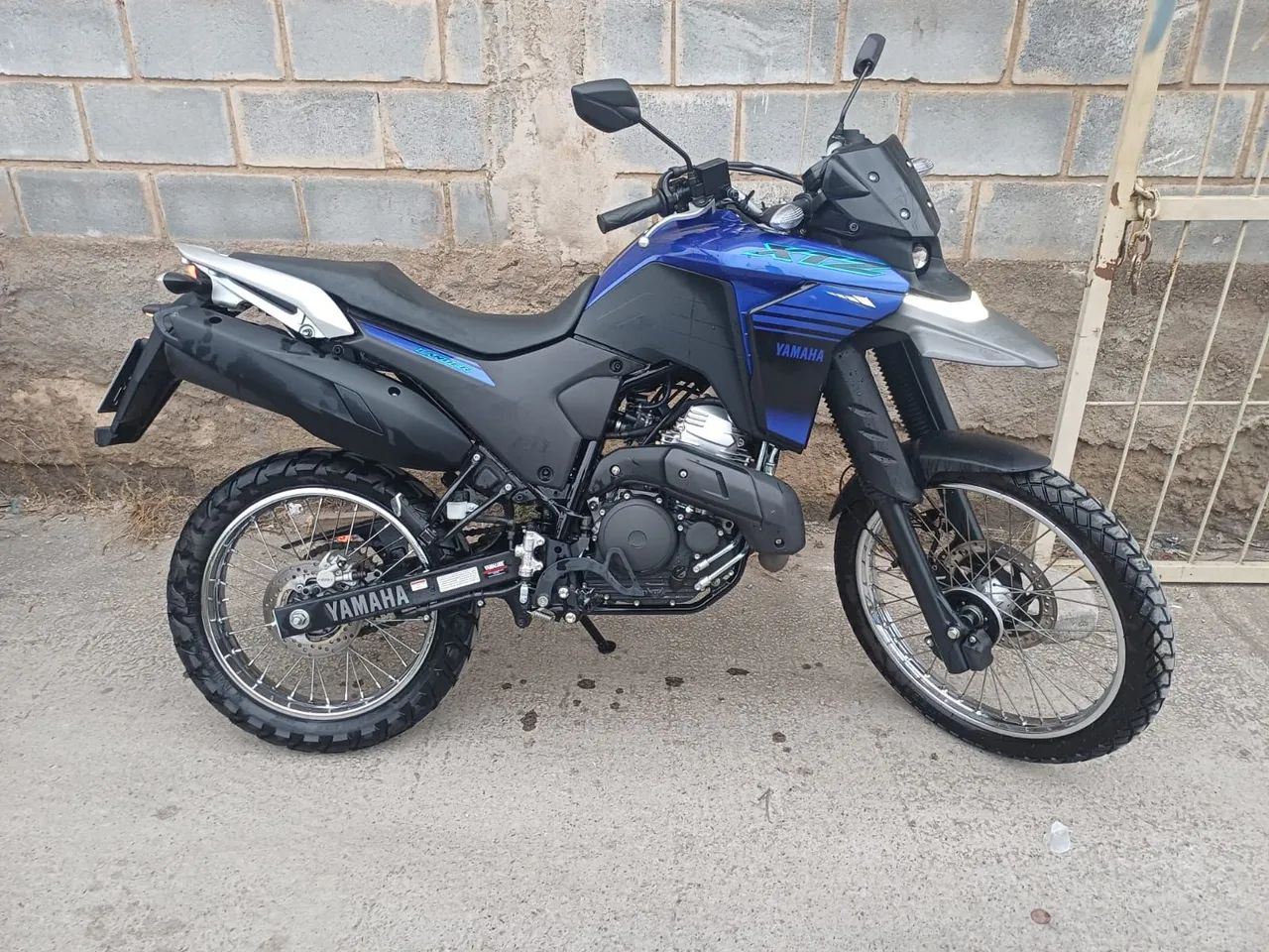 Xtz lander 