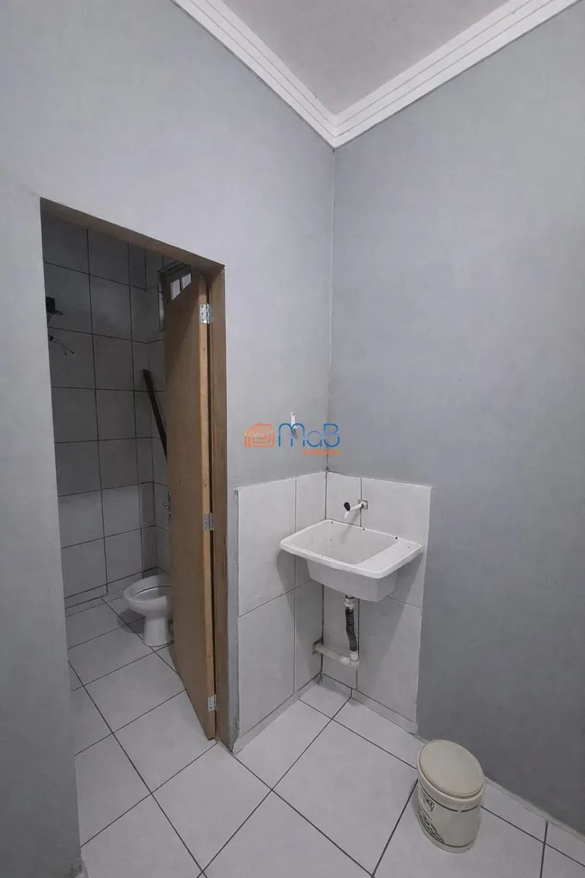Loja 50m2 - Próximo Terminal Cehab- Ponto de Ônibus - Foto 2