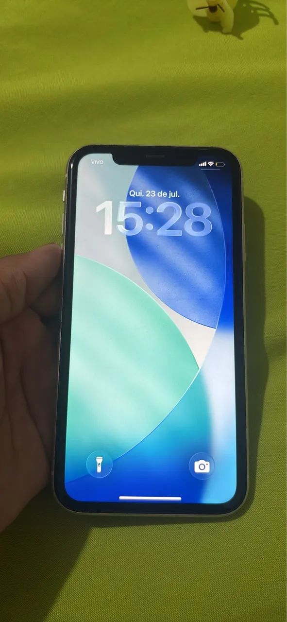 iPhone 11