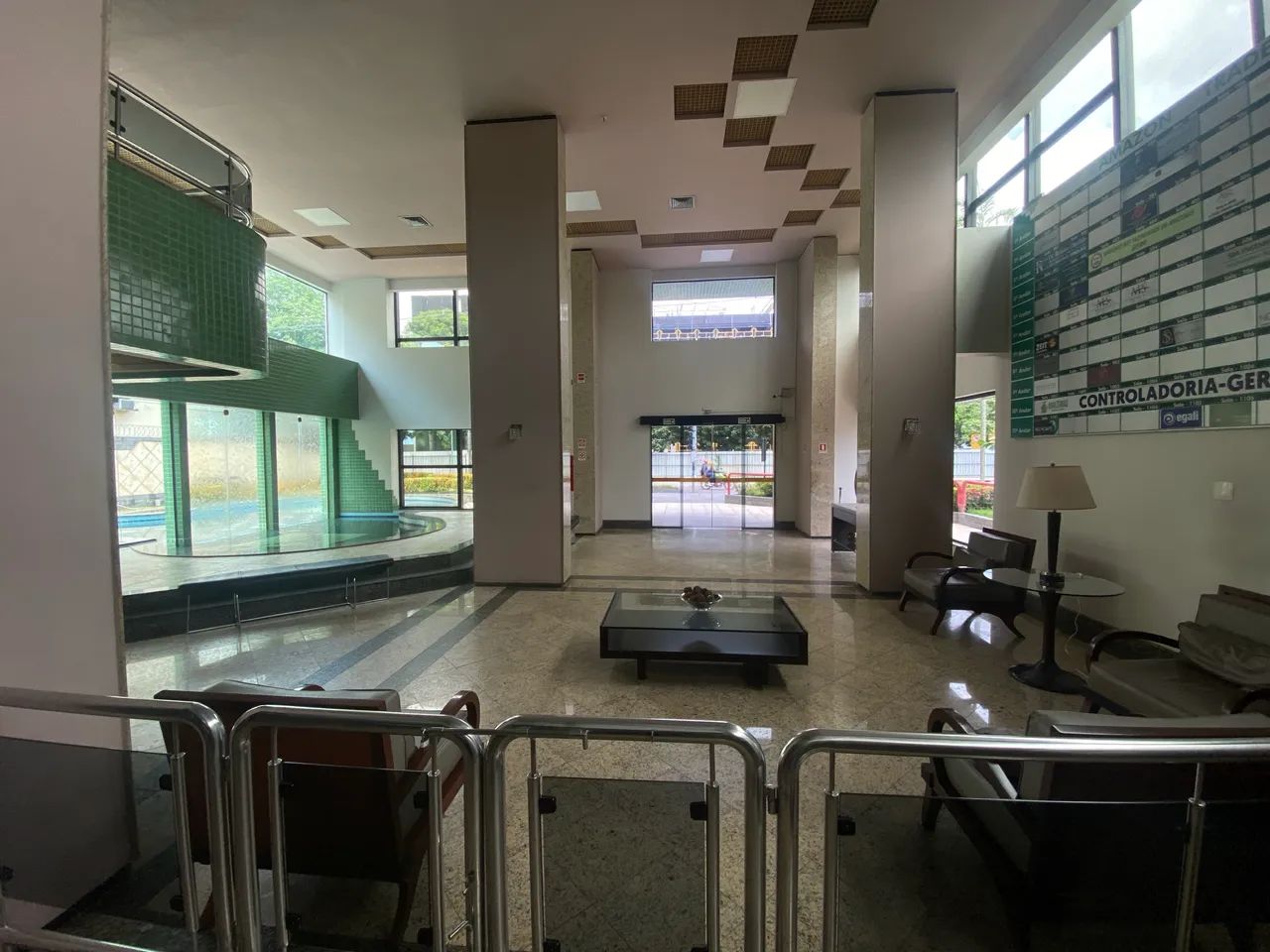 Alugo Sala Comercial 32m2 - Adrianópolis - Trade Center - Foto 2