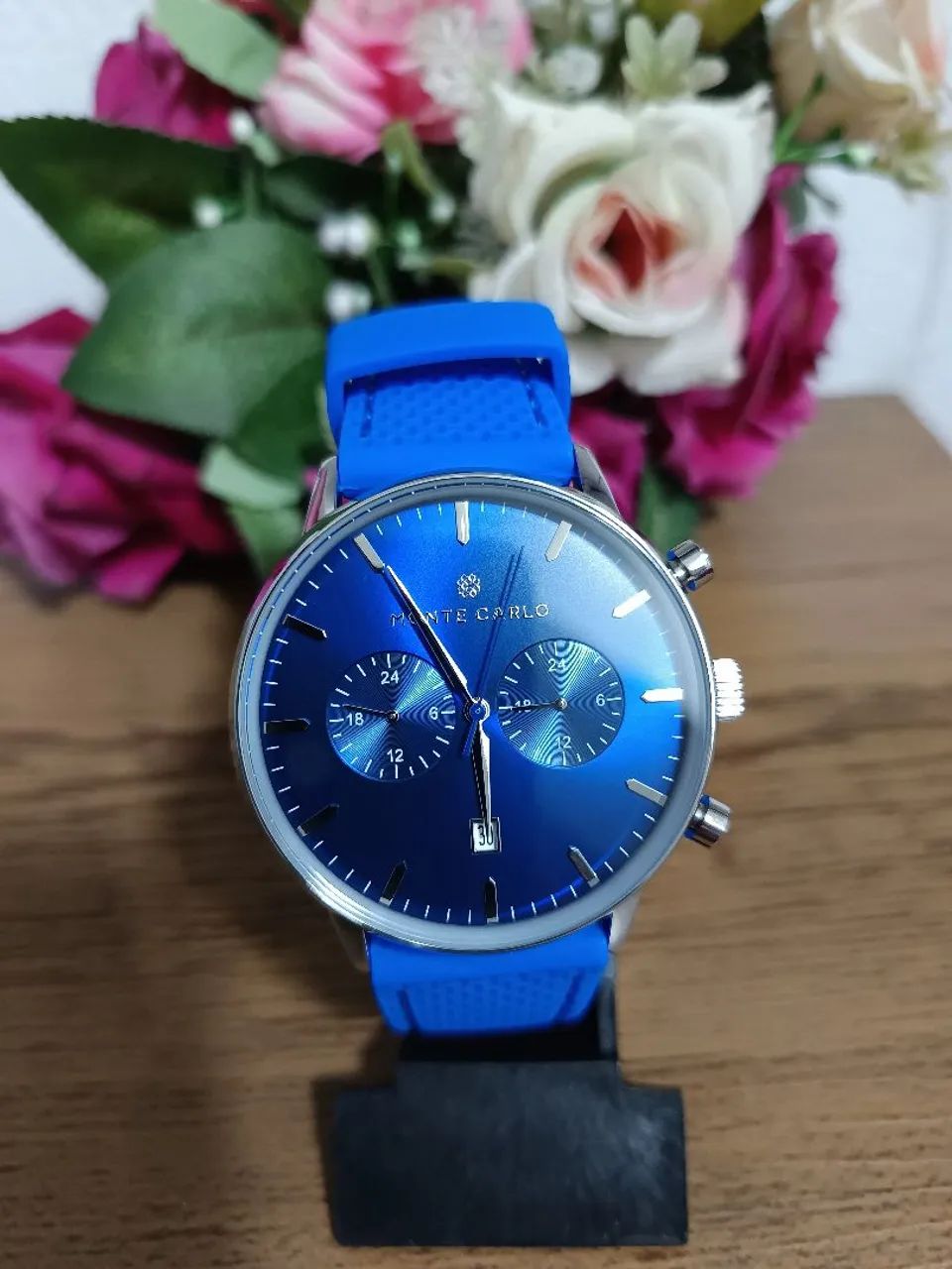 Relógio Monte Carlo Azul super estiloso 