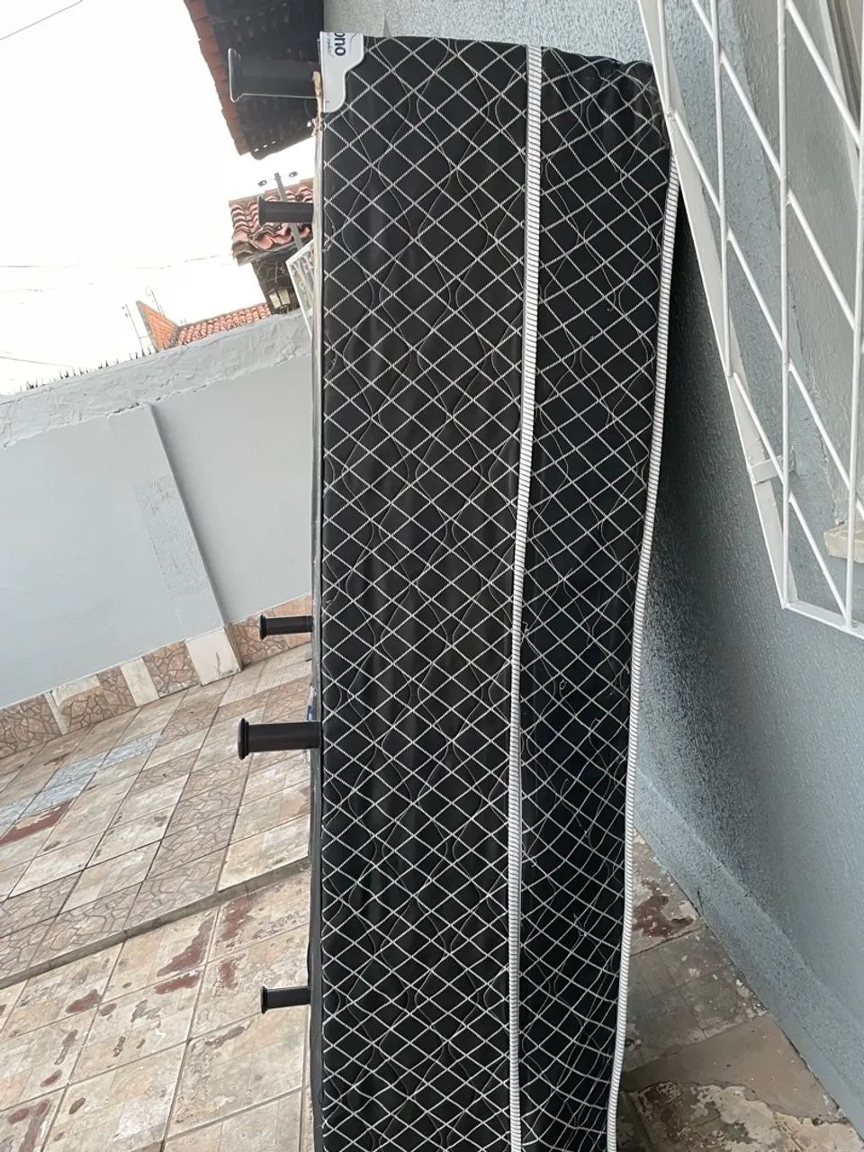 Cama box de solteiro 