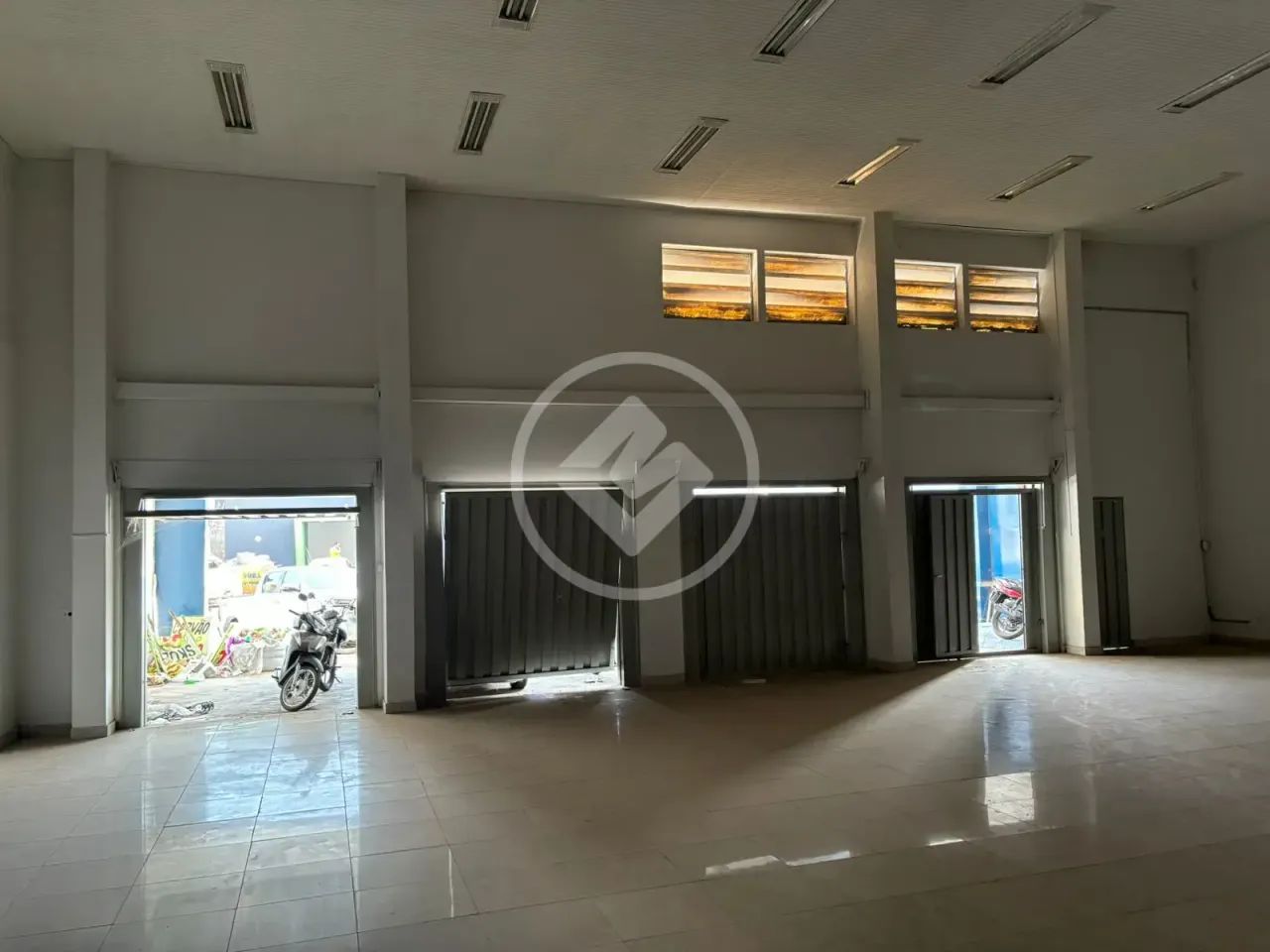 Sala comercial com 1.039 m² ideal para empresas de grande porte como materiais de construç - Foto 2