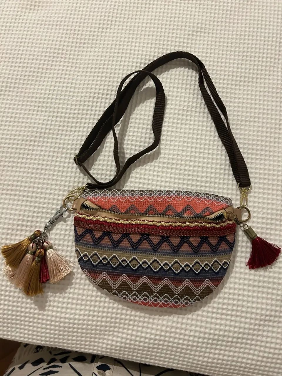 Bolsa transversal ou pochete