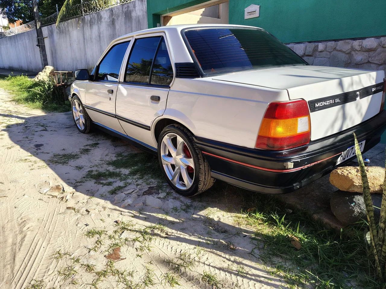 Chevrolet Monza GL 2.0 Efi/sl/l/650/club/barc.2e4p (álcool) 1995