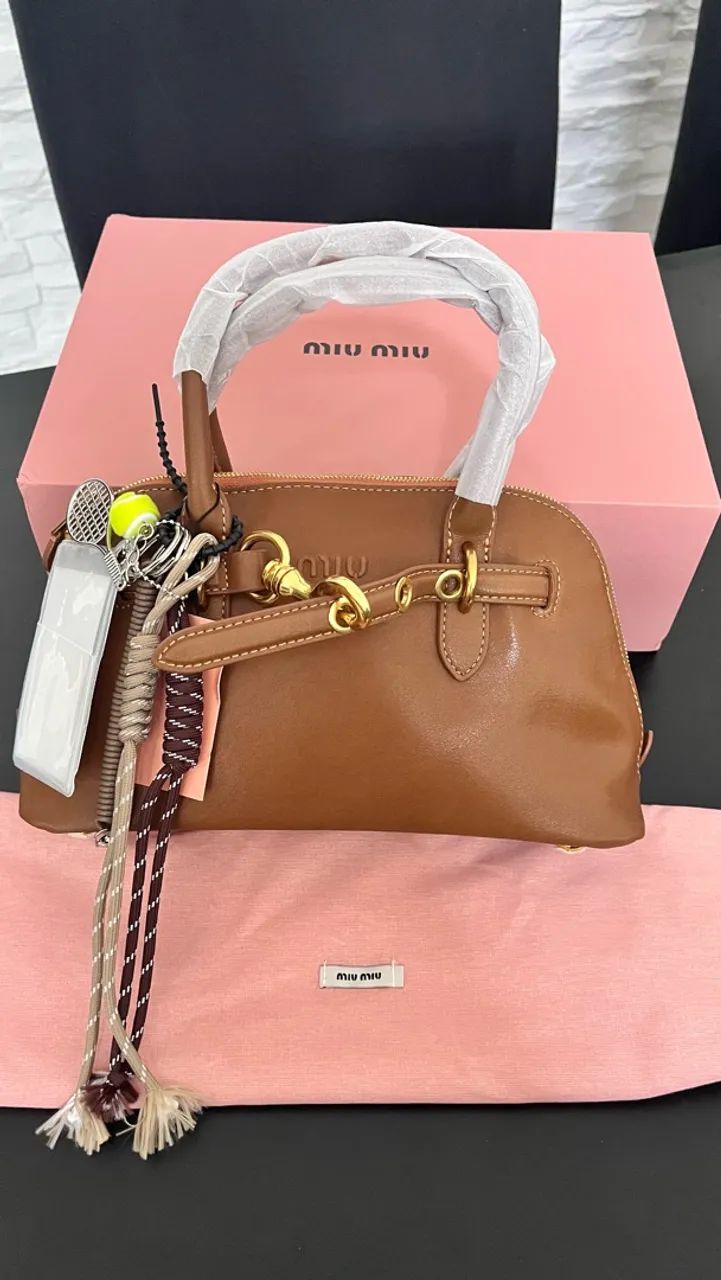Bolsa Miu Miu  em Couro - Bolsa de Mão