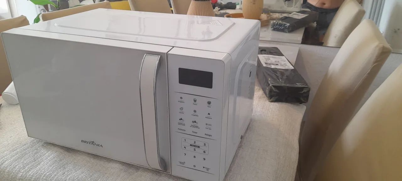 Microondas britania branco - Foto 2