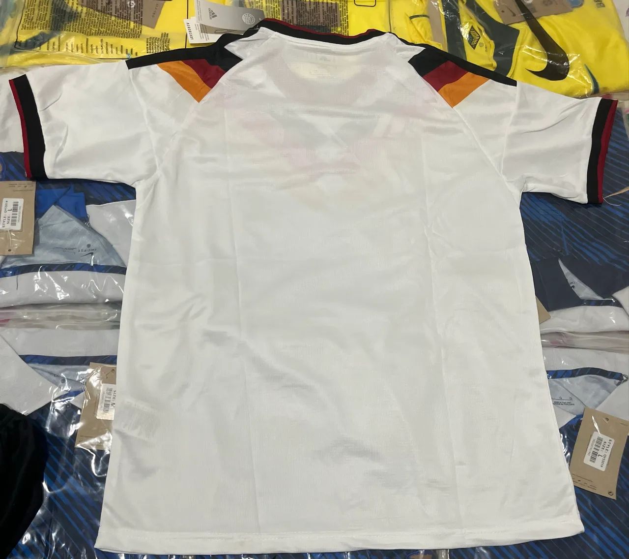 Camisa da Alemanha 2026 + calção  - Foto 2