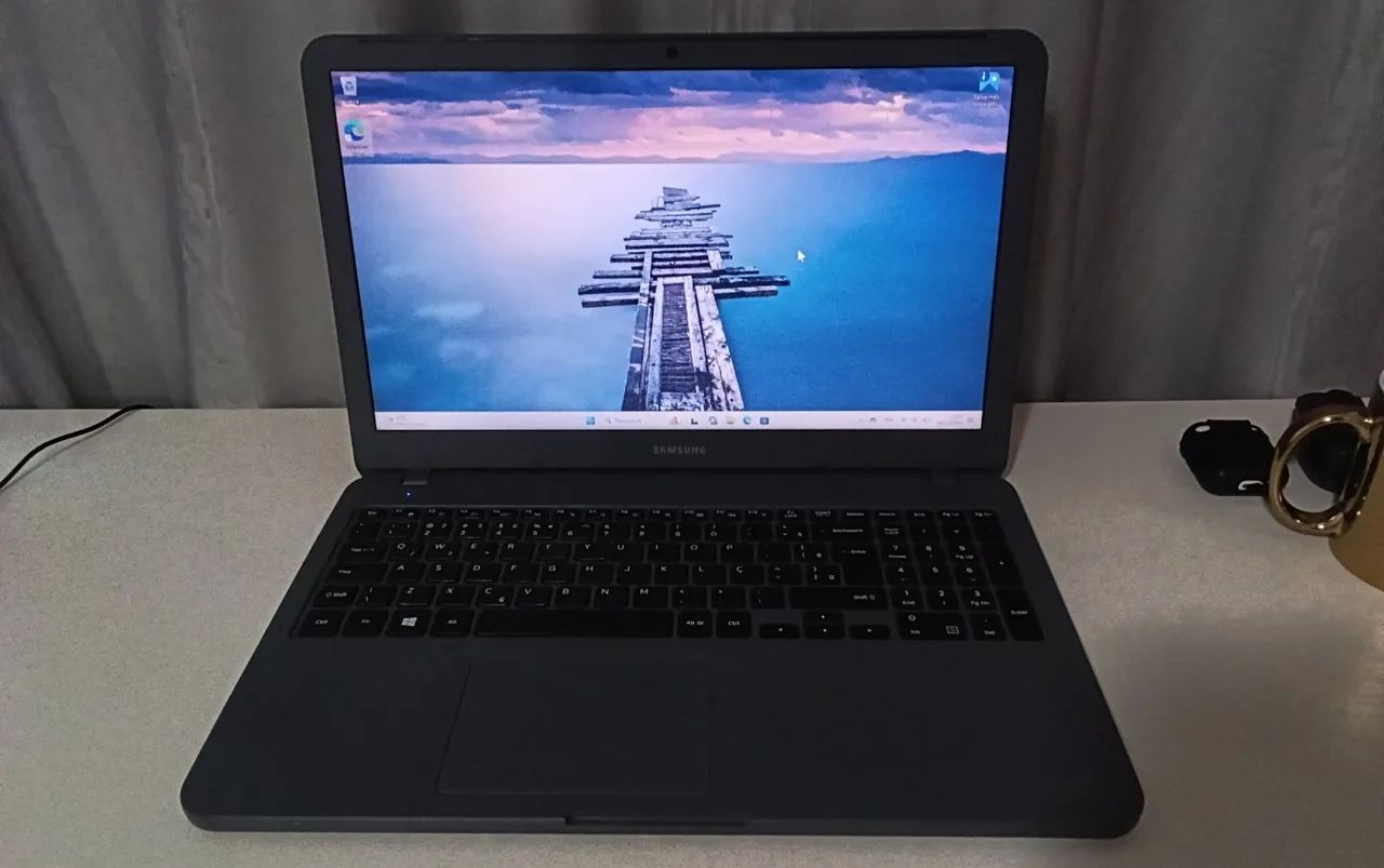 Samsung E30 ( SSD 500GB )  - Foto 2
